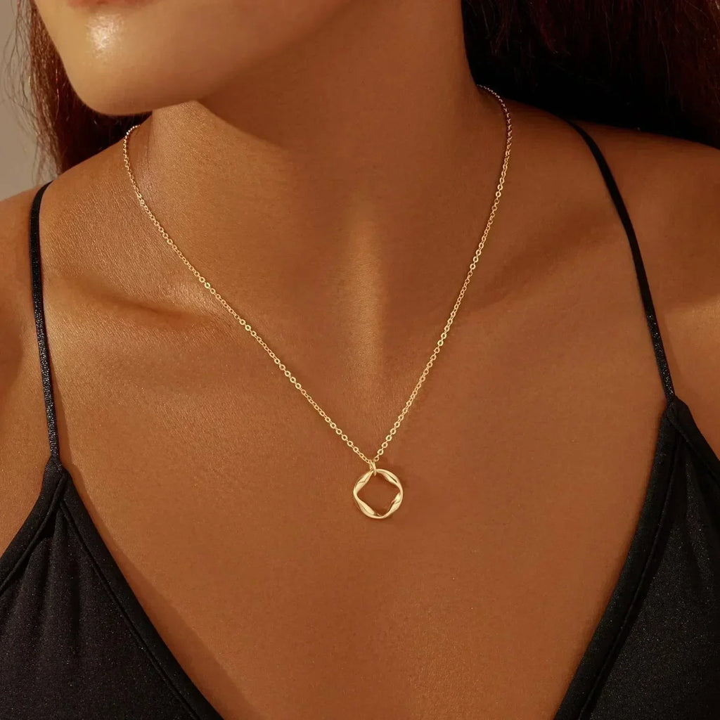 Layered Gold Necklaces for Women Stackable14K Gold Silver Plated Circle Paperclip Chain Pendant Choker Necklace Set For Woman